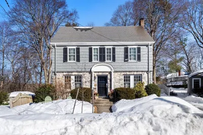 44 Allen Cir 1