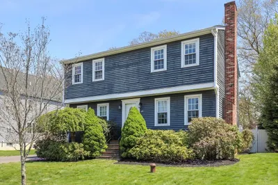 42 Sewell St 1