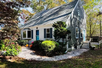 1 Vermeer Ct