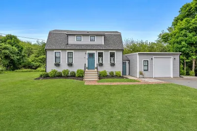 81 Country Way 1