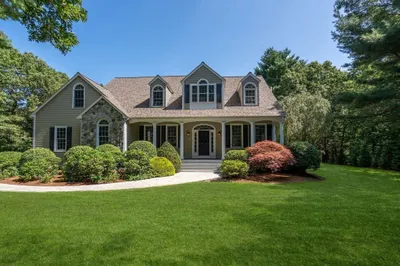 9 Alice Bradley Lane 1