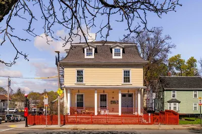 73 Walnut Ave #2 1