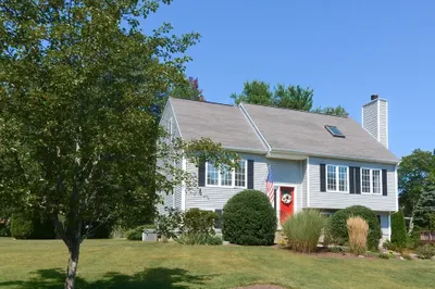 19 Grenier Ave 1
