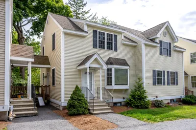 76 Mill Street #U: B4 1