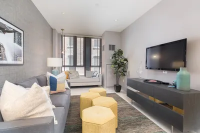346 Congress St #204