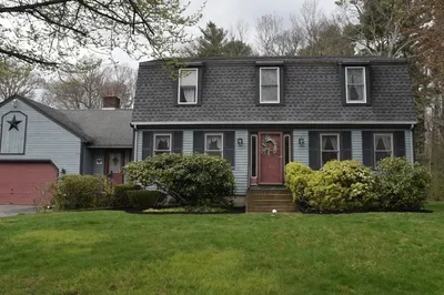 31 Heritage Dr 1