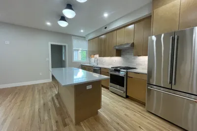 145 Sutherland Rd #Unit 2 1
