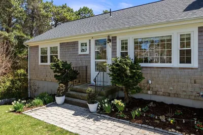 64 Gold Finch Ln 1