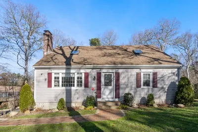 68 Pebble Lane 1
