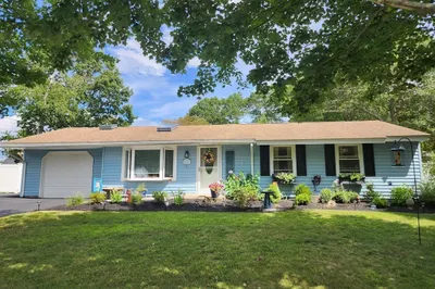 135 Deanna Rd