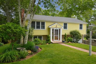 89 Emerson Way 1