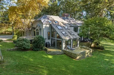 228 Surplus St