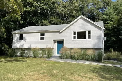 163 Loring St 1