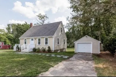 177 Pond St 1