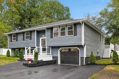 26 Meadow Dr 1