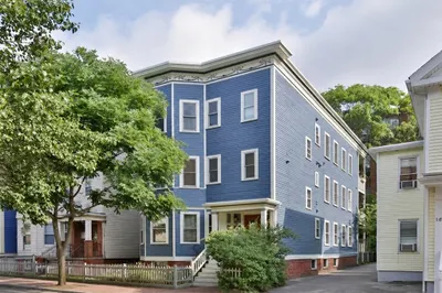 187 Harvard St #3