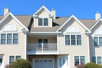 96 Carrington Ln #96 1