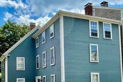 202 Washington St #1