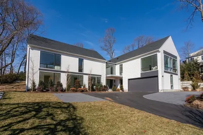 21 White Oak Road 1