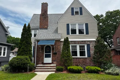 127 Melha Ave 1