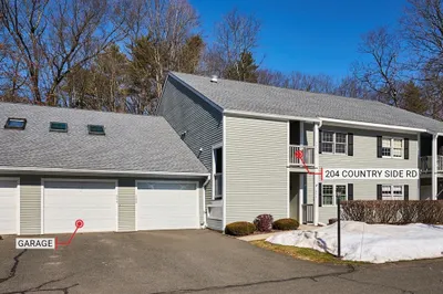 204 Countryside Rd #204 1