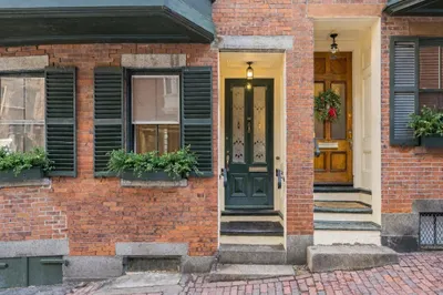 121 Pinckney St