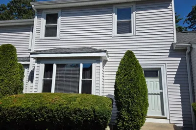 16 Whittier Ln #16 1
