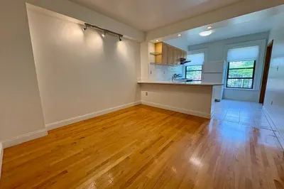 49 Dwight St #2