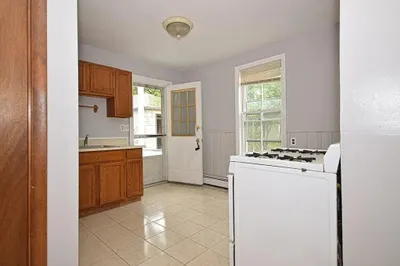 38 Water St #1R 1