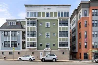 49 L St #5