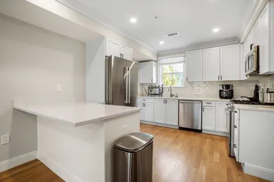 32 Blaine Street #3