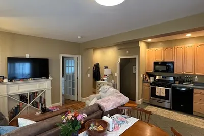 29 Jenkins St #1