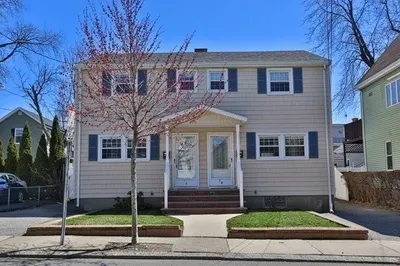15 Trull St #15