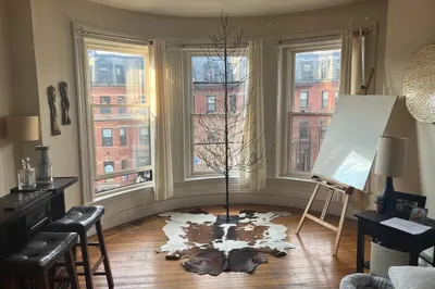 220 Newbury St #7
