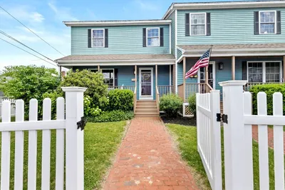 1 Cousins St #1 1