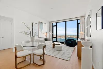 682 Atlantic Avenue #3707 1
