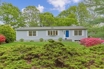 3 Sandy Fox Drive