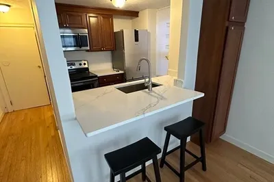 5 Grove Street #1