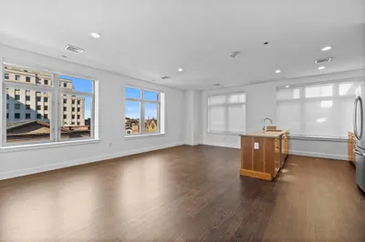 425 Boylston Street #702