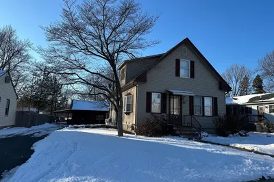 25 Christopher St