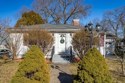 319 Lake Avenue 1