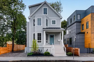 21 Cottage Park Ave 1