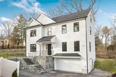 199 Forest Street 1