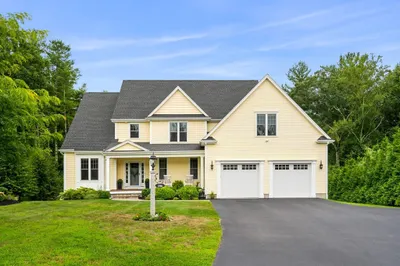 206 Hannah Drive 1