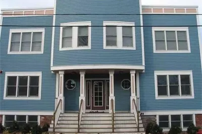 37 Jay Street #C