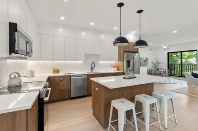 228 Washington Street #4 1