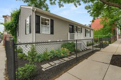79 Cottage St #2 1