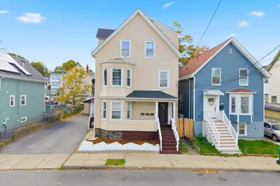 94 Sheridan St