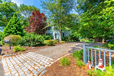 111 Captain Lijahs Rd