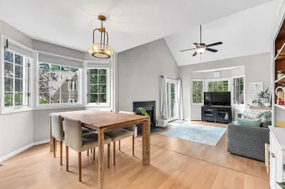 5 Weybridge Ln #5 1